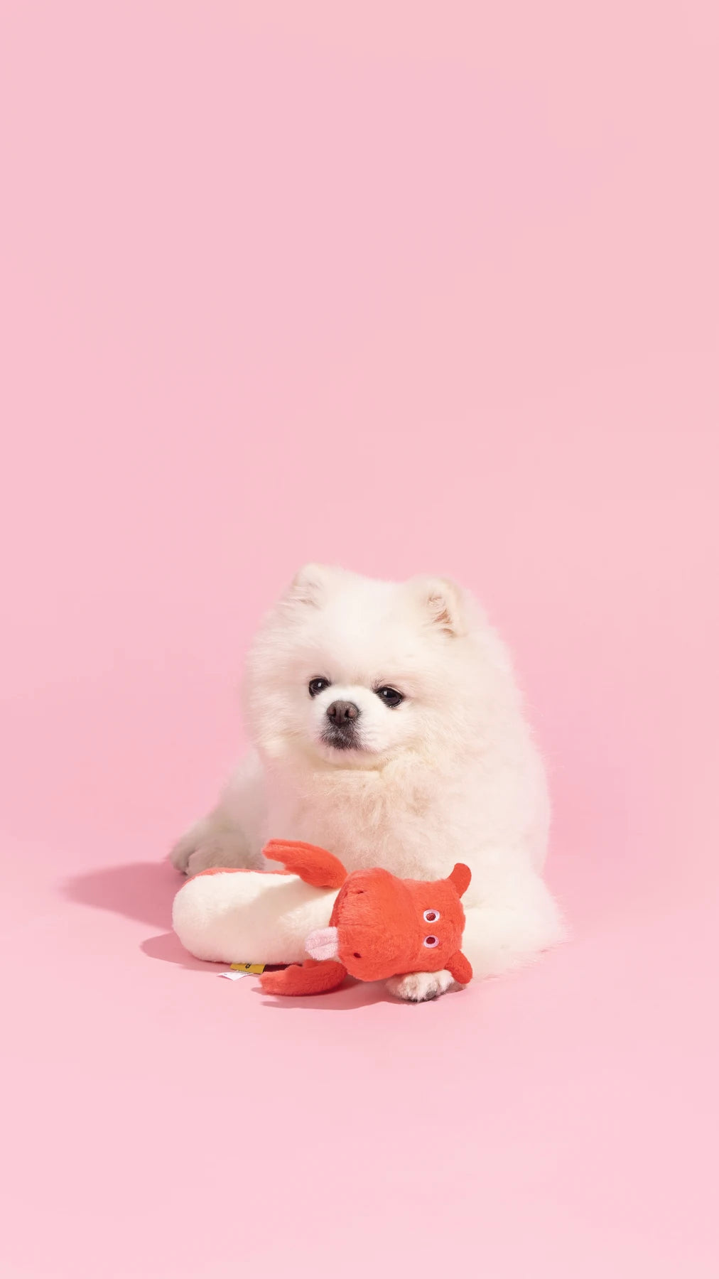 Long Neck Red Dragon Toy — photograph 3