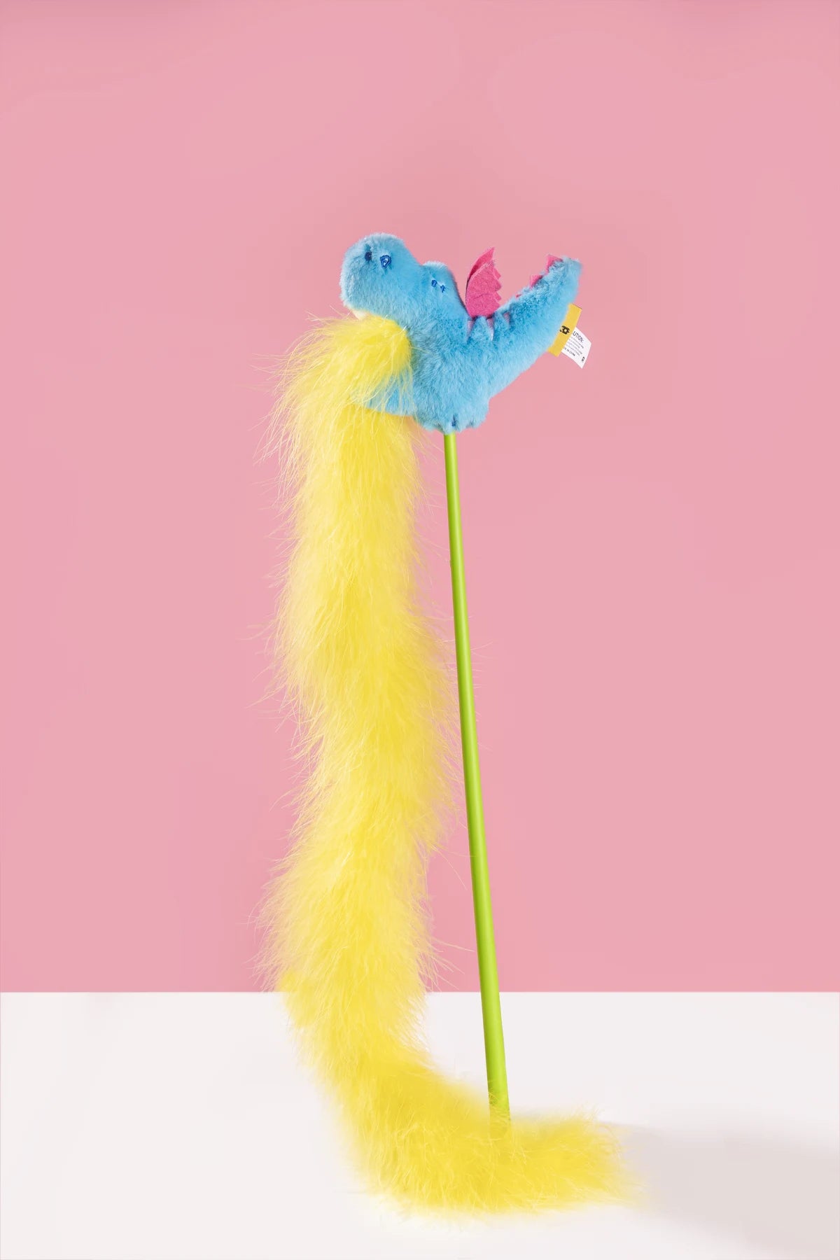 Hungry Dragon Cat Teaser Toy — photograph 1