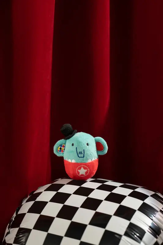 Tumbling Magic Elephant Toy — photograph 2