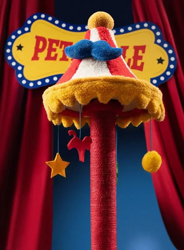 Carousel Cat Scratcher — photograph 3