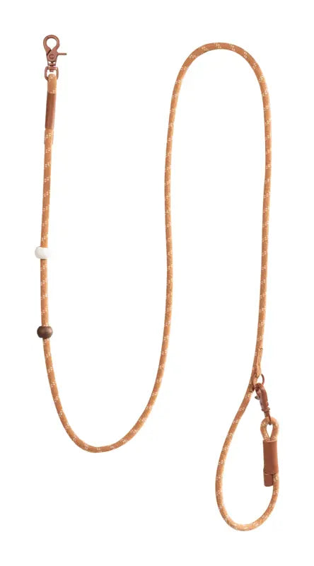 Gummy Palm Brown Slip Lead — photograph 1