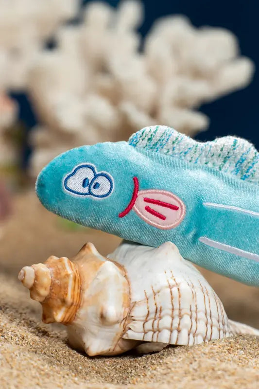 Crunchy Ribbonfish Toy — photograph 3