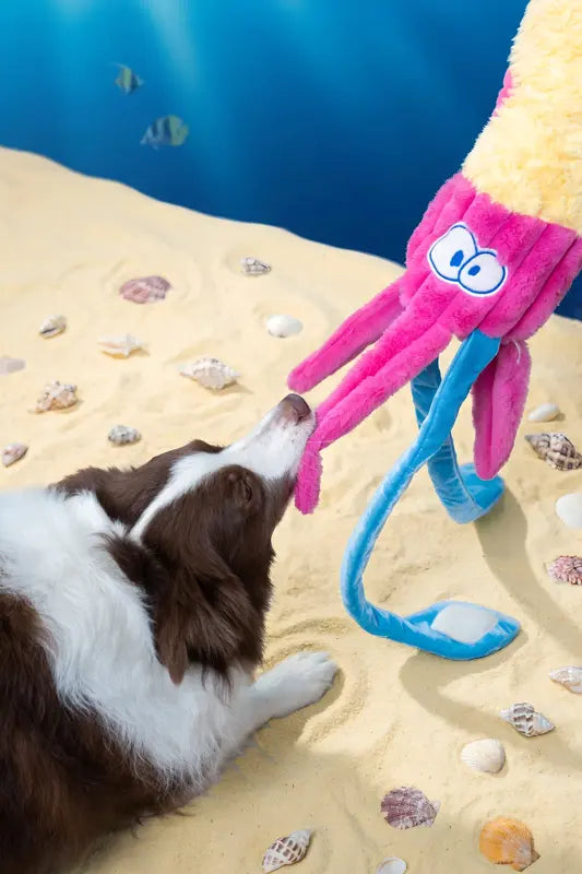 Neon Squid Toy PLUS — photograph 3