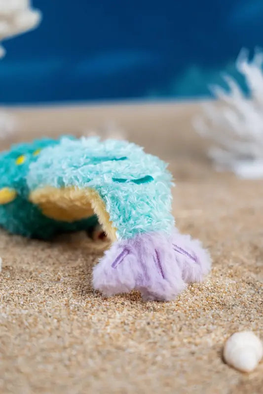 Curly Tail Shrimp Toy — photograph 3