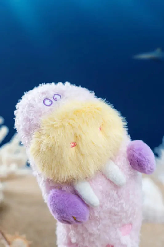 Wiggle Tail Walrus Toy — photograph 4