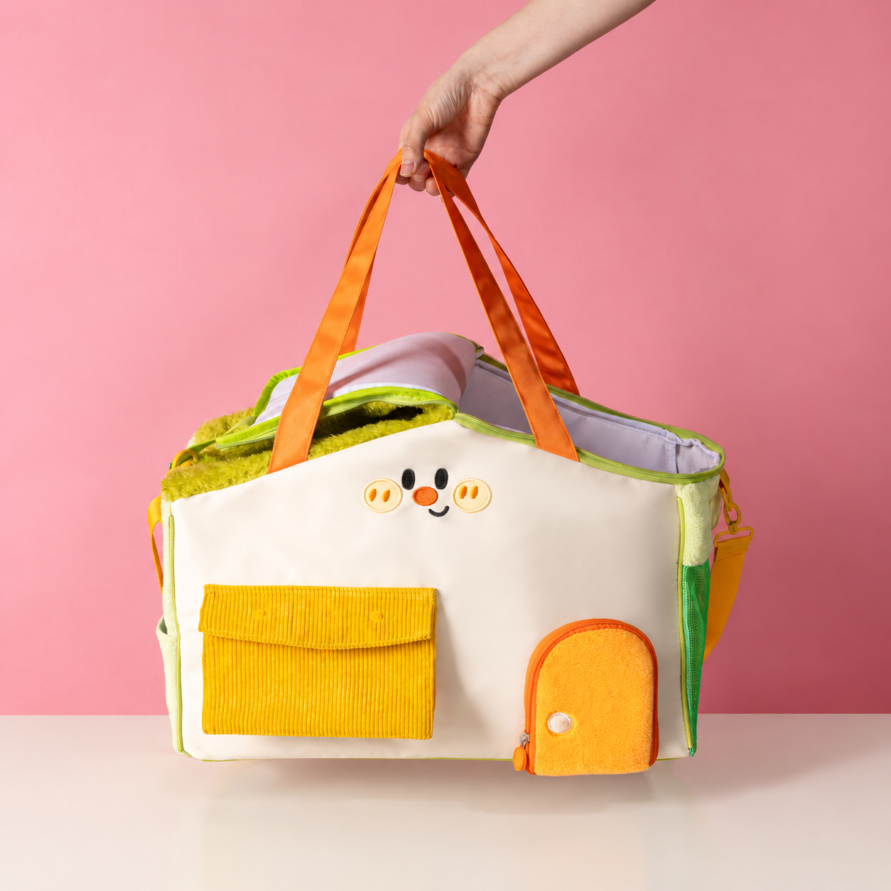 Basil Candy House Carrier